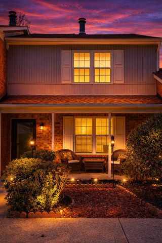 430 Walton Ferry Rd Apt 1606, Hendersonville, TN 37075
