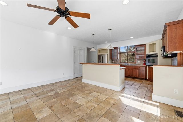 3849 Sable Ridge Drive, Bellbrook, OH 45305