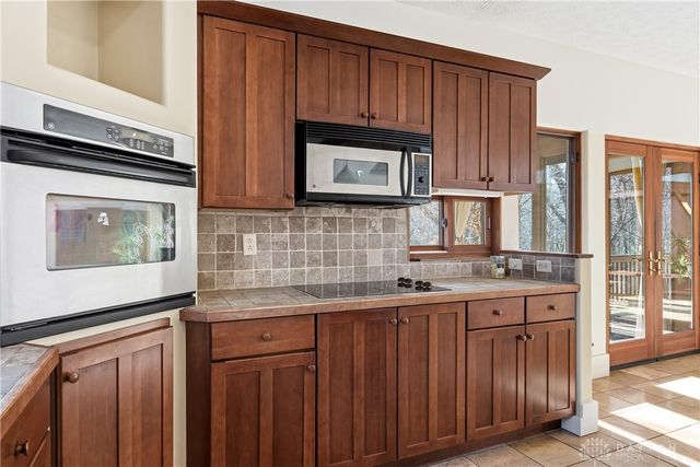 3849 Sable Ridge Drive, Bellbrook, OH 45305