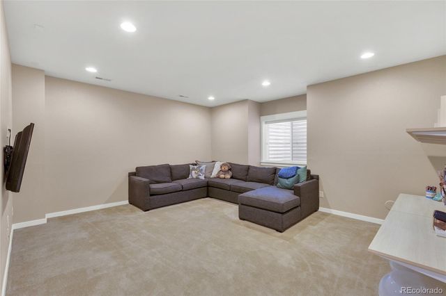 4987 Akron Street, Denver, CO 80238