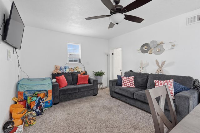 1205 Forrester Avenue NW, Albuquerque, NM 87104