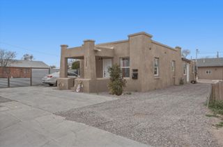 1205 Forrester Avenue NW, Albuquerque, NM 87104