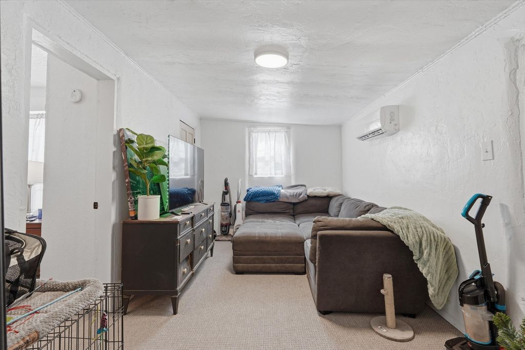 Image 23 of property listing at 1205 Forrester Avenue NW, Albuquerque, NM 87104