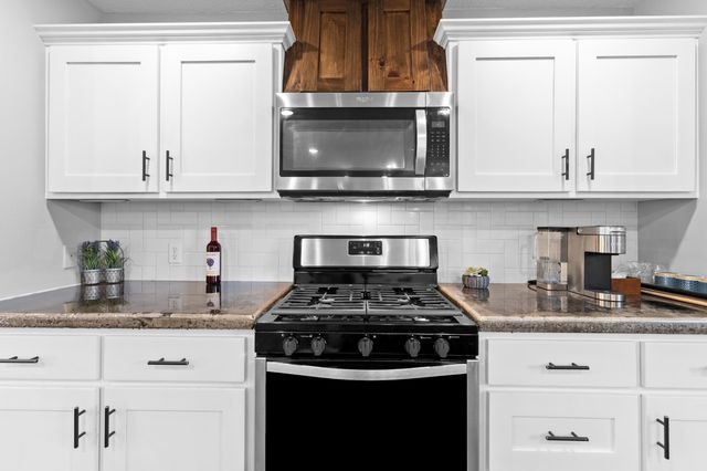 104 Jacobs Lane, Mountain View, AR 72560