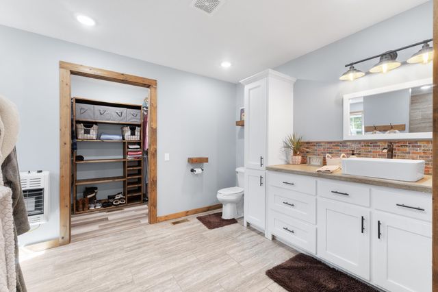 104 Jacobs Lane, Mountain View, AR 72560