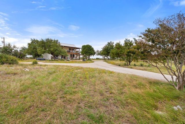 784 River View DR, Johnson City, TX 78636