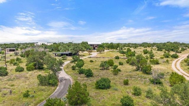 784 River View DR, Johnson City, TX 78636