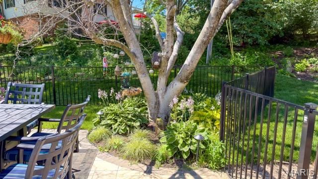 45 Orange Hills Drive, Chesterfield, MO 63017
