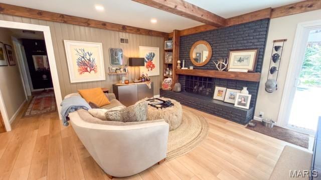 45 Orange Hills Drive, Chesterfield, MO 63017