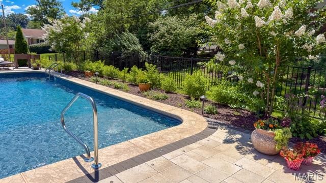 45 Orange Hills Drive, Chesterfield, MO 63017