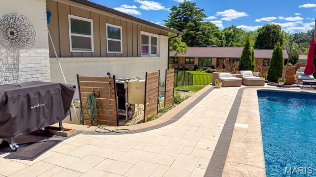45 Orange Hills Drive, Chesterfield, MO 63017