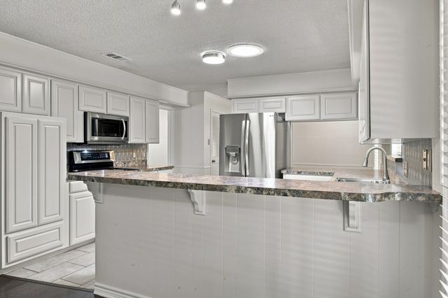 108 Lewis Street, Crandall, TX 75114