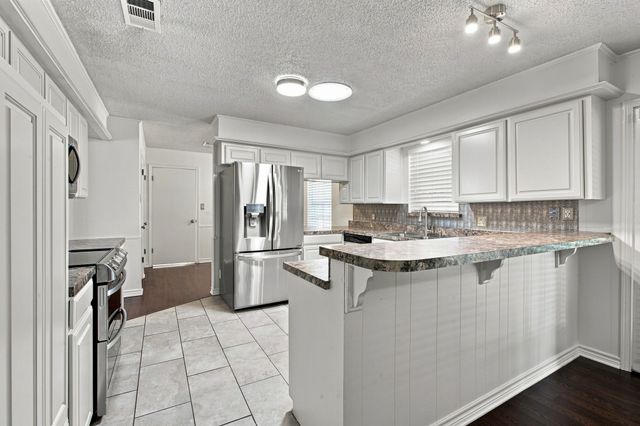 108 Lewis Street, Crandall, TX 75114