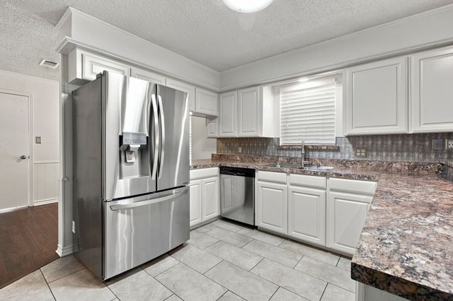 108 Lewis Street, Crandall, TX 75114