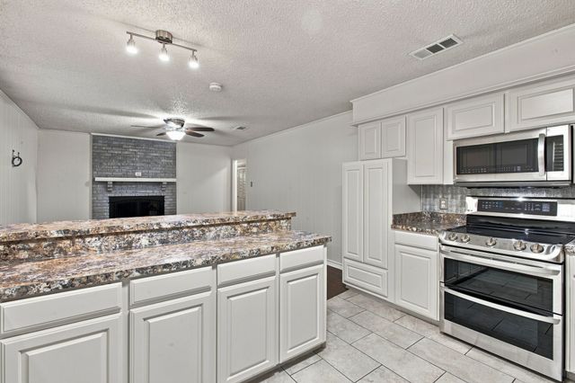 108 Lewis Street, Crandall, TX 75114