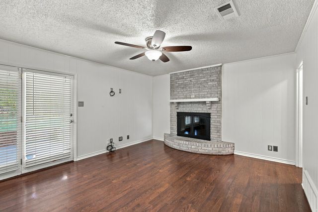 108 Lewis Street, Crandall, TX 75114