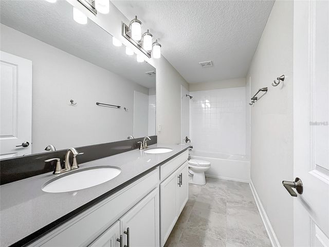 8886 FALLEN OAK DRIVE, Davenport, FL 33896