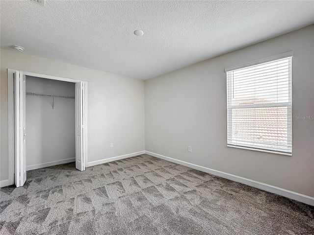 8886 FALLEN OAK DRIVE, Davenport, FL 33896