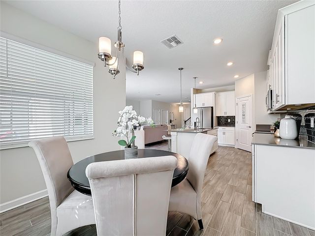 8886 FALLEN OAK DRIVE, Davenport, FL 33896