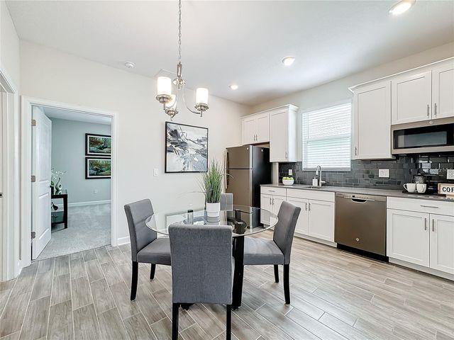 8886 FALLEN OAK DRIVE, Davenport, FL 33896