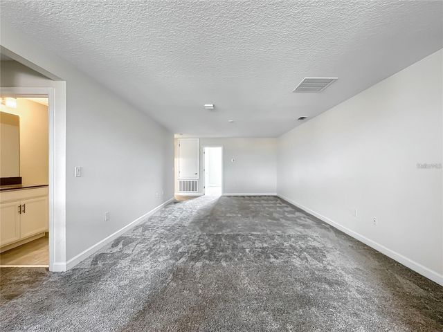 8886 FALLEN OAK DRIVE, Davenport, FL 33896