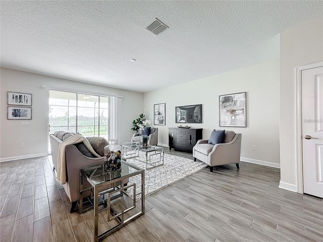 8886 FALLEN OAK DRIVE, Davenport, FL 33896