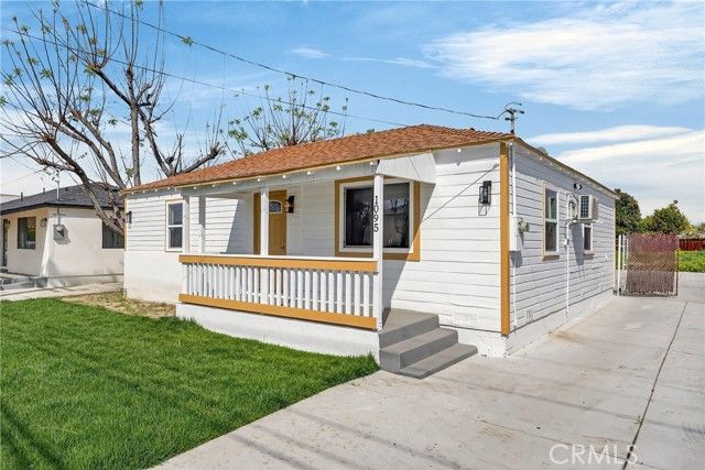 1095 E Phillips Blvd, Pomona, CA 91766