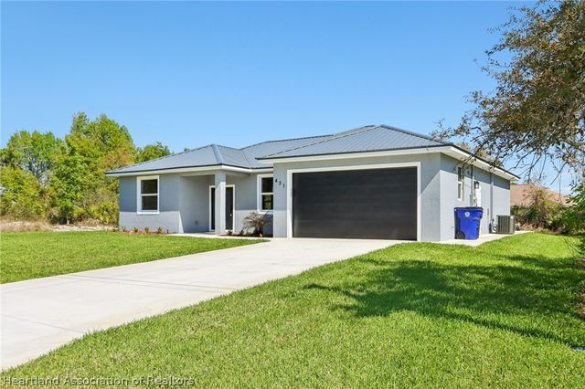 431 Foxdale Road, Lake Placid, FL 33852