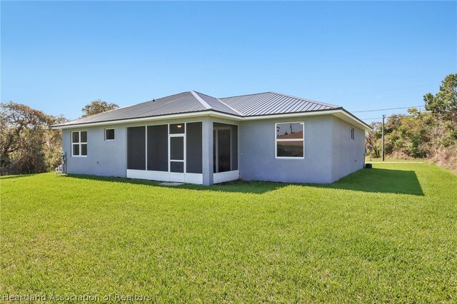 431 Foxdale Road, Lake Placid, FL 33852
