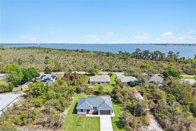 431 Foxdale Road, Lake Placid, FL 33852