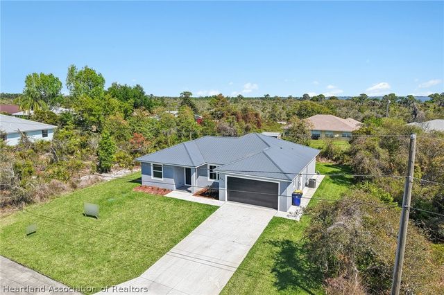 431 Foxdale Road, Lake Placid, FL 33852