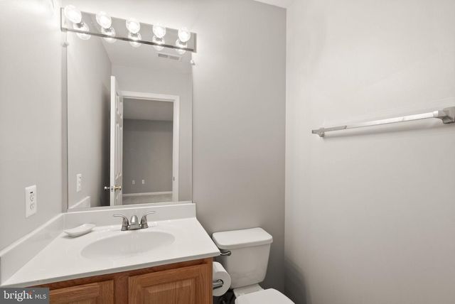 2477 SUGAR MILL WAY, Herndon, VA 20171