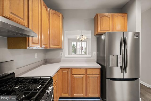 2477 SUGAR MILL WAY, Herndon, VA 20171