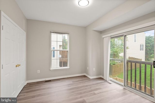 2477 SUGAR MILL WAY, Herndon, VA 20171