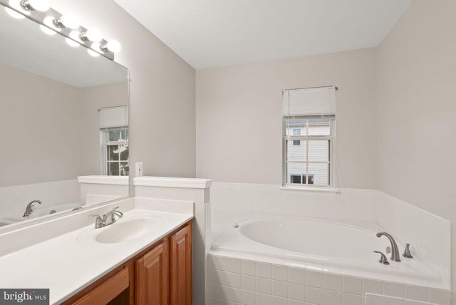 2477 SUGAR MILL WAY, Herndon, VA 20171