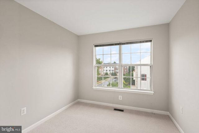 2477 SUGAR MILL WAY, Herndon, VA 20171