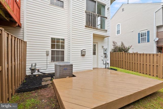 2477 SUGAR MILL WAY, Herndon, VA 20171