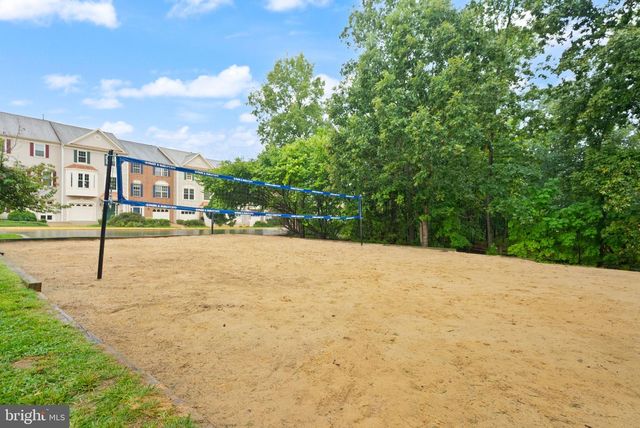 2477 SUGAR MILL WAY, Herndon, VA 20171