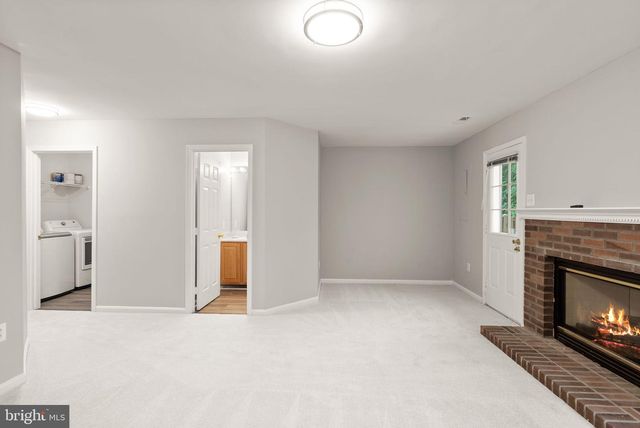 2477 SUGAR MILL WAY, Herndon, VA 20171