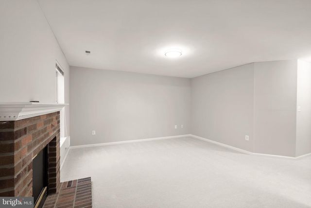 2477 SUGAR MILL WAY, Herndon, VA 20171