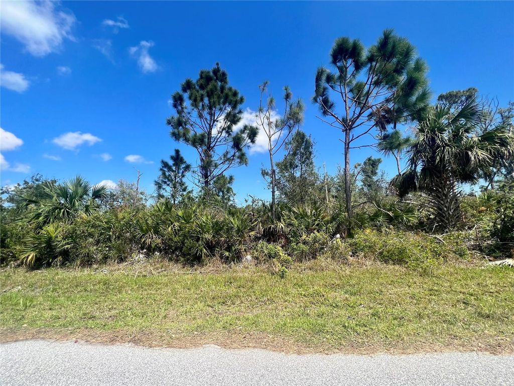 Image 1 of property listing at 5252 ANDERSON ROAD, Port Charlotte, FL 33981