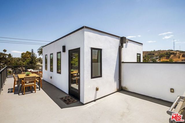 4180 Duquesne Avenue 3, Culver City, CA 90232