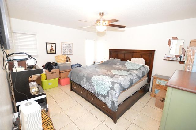 20280 KINDERKEMAC AVENUE, Port Charlotte, FL 33952