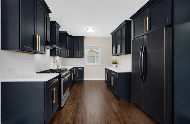 755 Johnson Street, Gary, IN 46402