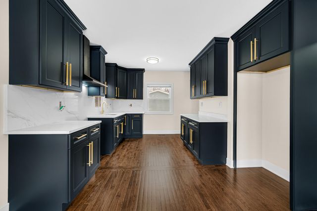 755 Johnson Street, Gary, IN 46402