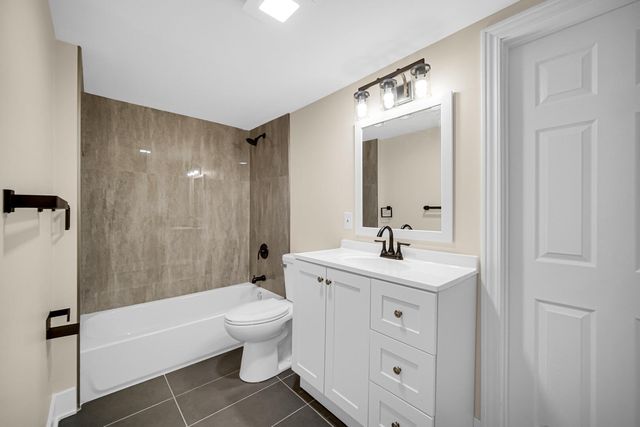 755 Johnson Street, Gary, IN 46402