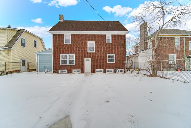 755 Johnson Street, Gary, IN 46402