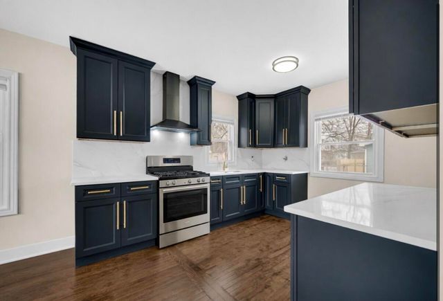 755 Johnson Street, Gary, IN 46402