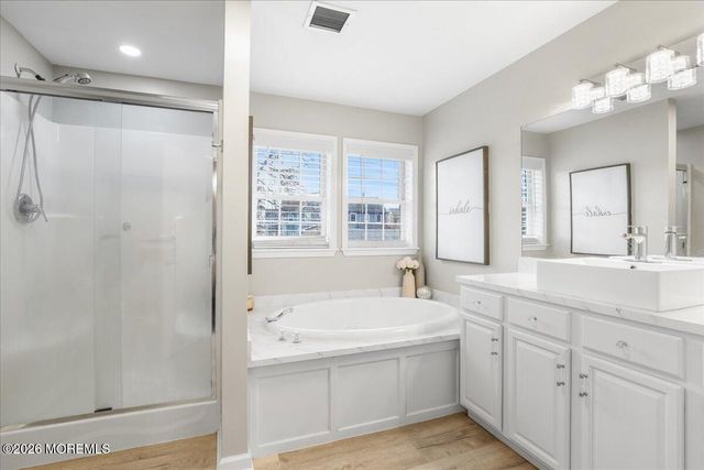 25 Community Place, Long Branch, NJ 07740