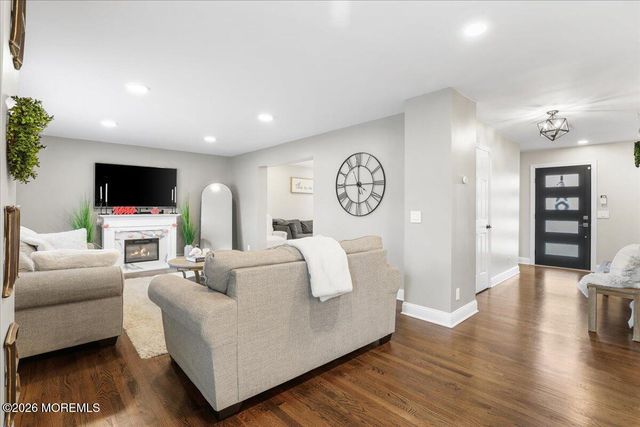 25 Community Place, Long Branch, NJ 07740